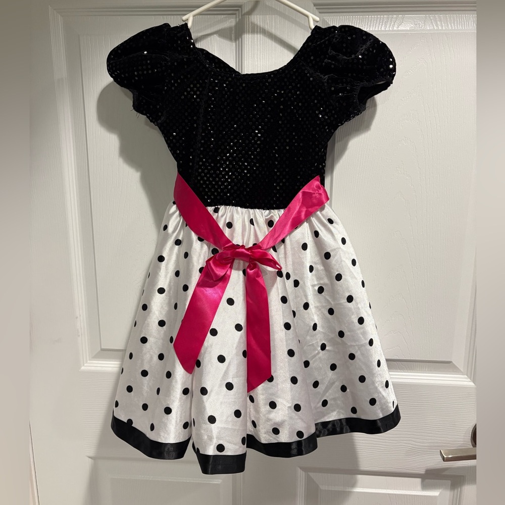Polka Dot Retro Flair Kids Halloween Costume with Pink Bow size medium